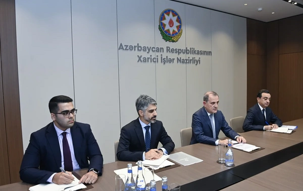 Ceyhun Bayramov Gürcüstanın Azərbaycana yeni təyin olunmuş səfirini qəbul edib