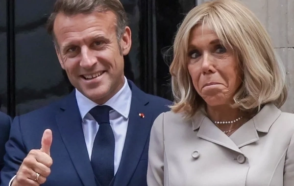 Makron məktəblilərə şəxsi həyatı barədə danışıb