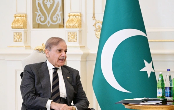 Prezident İlham Əliyevin Pakistanın baş naziri ilə məhdud tərkibdə görüşü olub