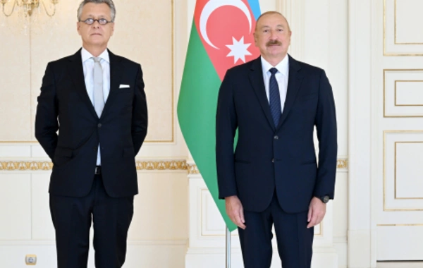 İlham Əliyev Almaniyanın Azərbaycanda yeni təyin olunmuş səfirinin etimadnaməsini qəbul edib