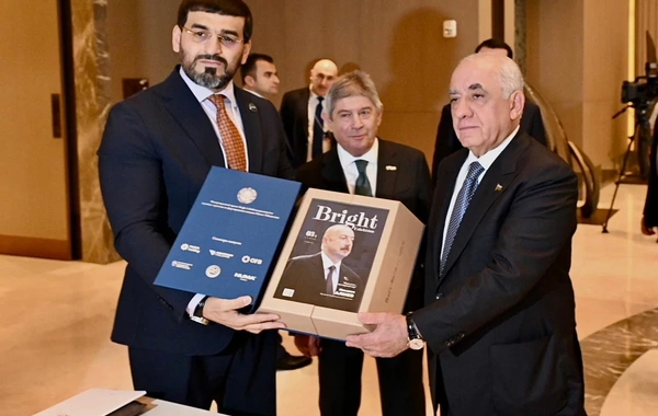 Baş nazir Əli Əsədova Bright Uzbekistan layihəsi təqdim olunub