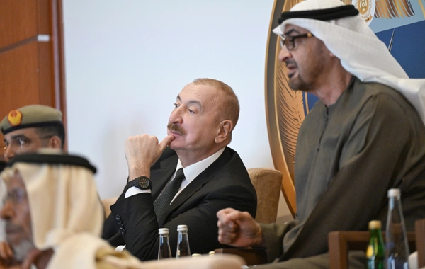 Azərbaycanın və BƏƏ prezidentləri Əbu-Dabidə "Sülh Qalxanı – 2026" birgə əməliyyat-taktiki təlimini izləyiblər