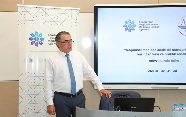 "Rəqəmsal mediada ədəbi dil standartları: müasir yazı texnikası və praktik redaktə" mövzusunda təlimlər keçirilir