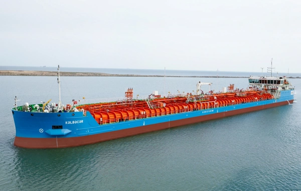 Kəlbəcər tankerinin lövbər zəncirinin digər tankerin pərinə ilişməsi ilə bağlı tədbirlər yekunlaşıb