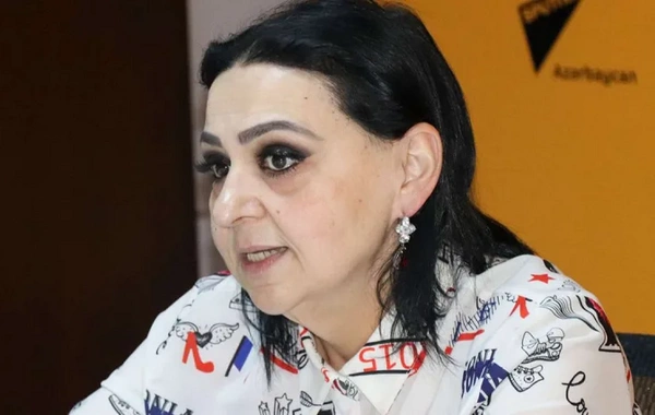 Toppuş bacının atası vəfat edib