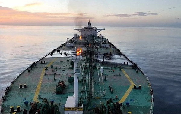 İran Fars körfəzində ABŞ-yə məxsus tankerə hücum etdi