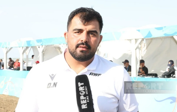 Oyan Nəzəriani: Qadınlardan ibarət Azərbaycan millisi tarixində ilk dəfə dünya çempionu oldu