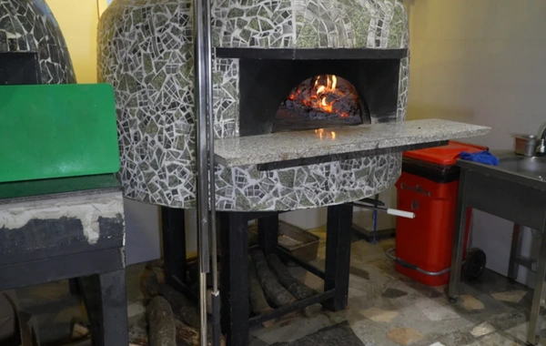Bakıda yanğın təhlükəsizliyi qaydalarını pozan restoranın fəaliyyəti dayandırılıb