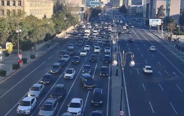Bakıda 15 istiqamətdə tıxac var