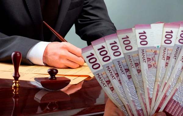 Azərbaycanda şirkətin 40 min manatını mənimsəməkdə ittiham olunan işçiyə HÖKM OXUNDU