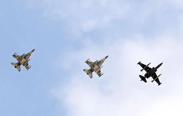 "Şahinlərin Görüşü-2026": Təyyarə və helikopterlərin uçuşları həyata keçirilib