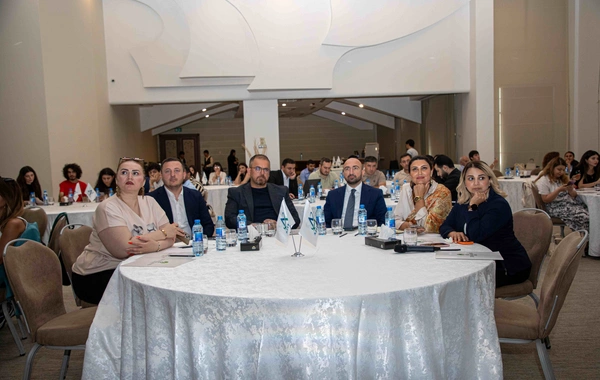Azərsun Holdinq  Süni intellekt dövründə effektiv sayt idarəetməsi mövzusunda təlim keçirib
