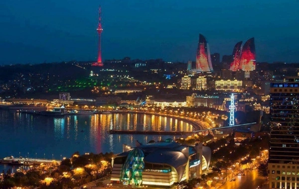 Bulvar boyunca avtobus dayanacaqları ilə bağlı YENİ TƏKLİF