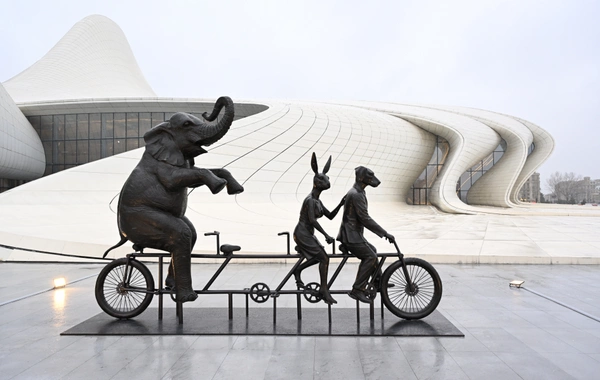 Heydər Əliyev Mərkəzində "Vəhşi təbiətin super qəhrəmanları" sərgisi açılıb