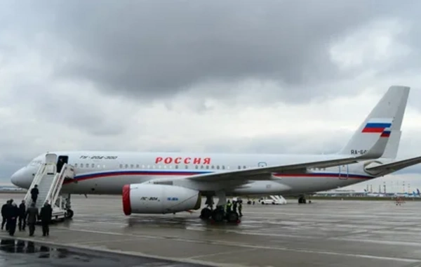 Спецборт МЧС РФ прибыл в Азербайджан для эвакуации россиян