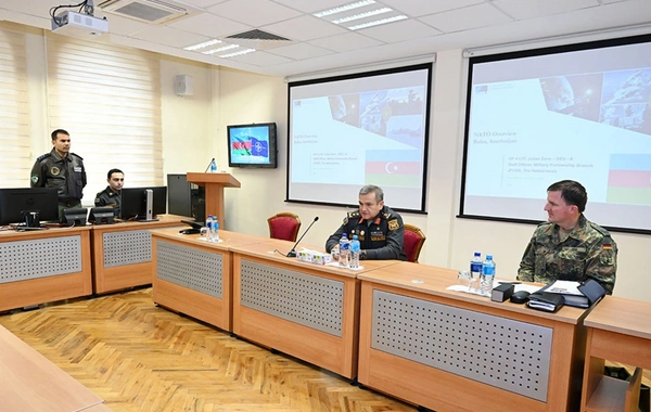 Bakıda NATO-nun mobil təlim qrupu tərəfindən kurs keçirilir