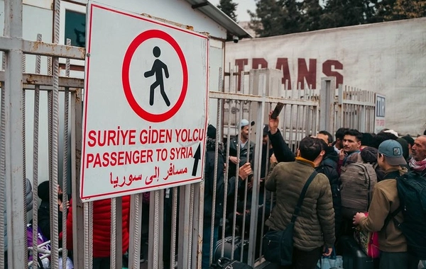Haber Global: Suriya-Türkiyə sərhədində qələbəlik yaşanır