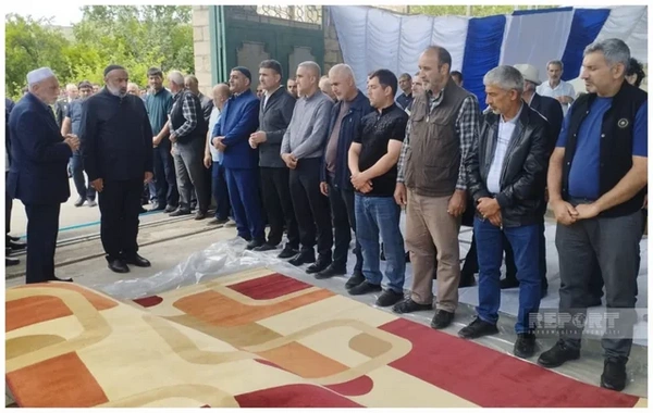 İranda faciəli şəkildə həlak olan baş konsulla Göyçayda vida mərasimi keçirildi