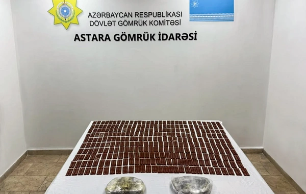 Sürücünün belinə bağladığı narkotik vasitələr aşkarlandı