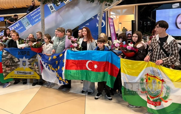 Очередная группа украинских детей прибыла в Азербайджан на реабилитацию