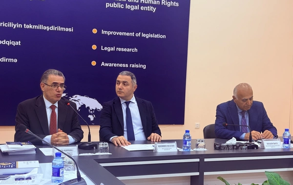 Jurnalistlər üçün "Media və insan hüquqları" mövzusunda məlumat sessiyası keçirilib