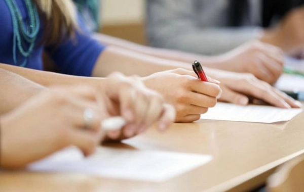 Jurnalistikaya qəbul üzrə qabiliyyət imtahanının nəticələri açıqlanıb