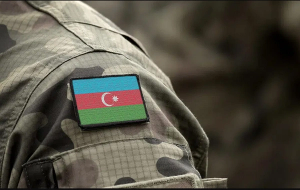 Zabit kursunu bitirən ali təhsilli müddətli hərbi qulluqçulara leytenant hərbi rütbəsi veriləcək