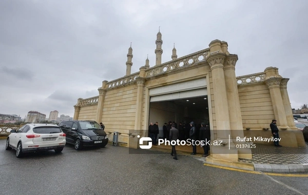 Fəzail Ağamalı ilə vida mərasimi başa çatıb