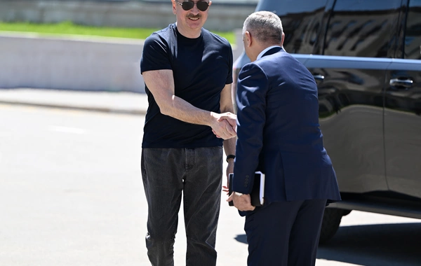 Prezident İlham Əliyev Xankəndidə əsaslı şəkildə yenidən qurulmuş Mədəniyyət Mərkəzinin açılışında iştirak edib