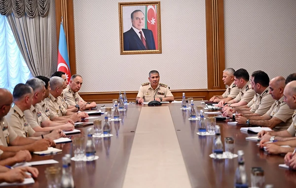 Zakir Həsənov hərbi attaşelərlə görüş keçirib