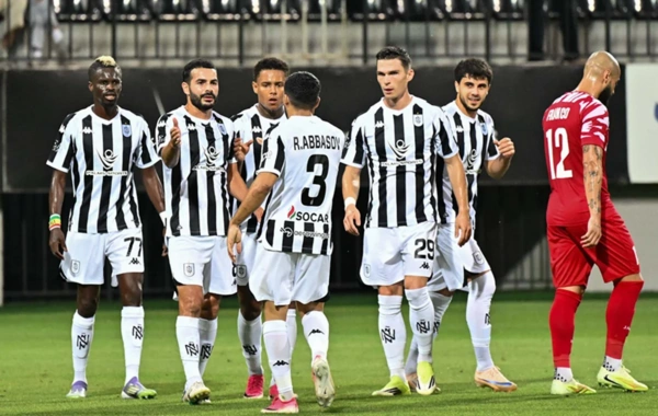 Neftçi ölkə çempionatlarında 150-ci böyükhesablı qələbəsini qazanıb
