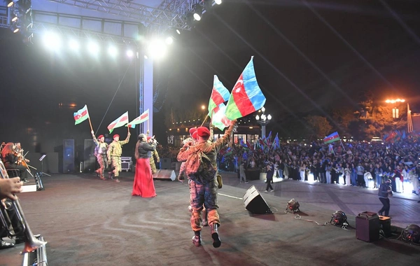 Nərmin Kərimbəyova bayram konsertində səhnə aldı