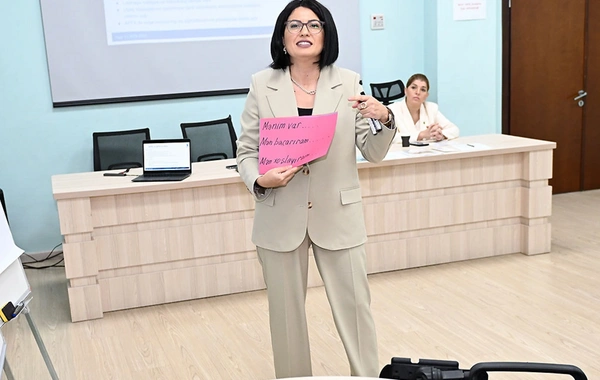 AFFA-da "Futbolda Uşaqların Hüquqlarının Qorunması" mövzusunda seminar təşkil olunub AFFA-da "Futbolda Uşaqların Hüquqlarının Qorunması" mövzusunda seminar təşkil olunub