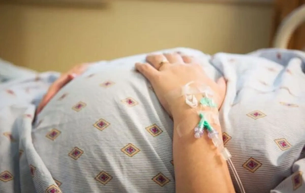 Bakıda 21 yaşlı qadın doğuş zamanı öldü