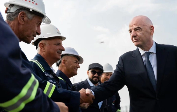 İnfantino Hövsanda inşa olunan meydançalara baxış keçirib