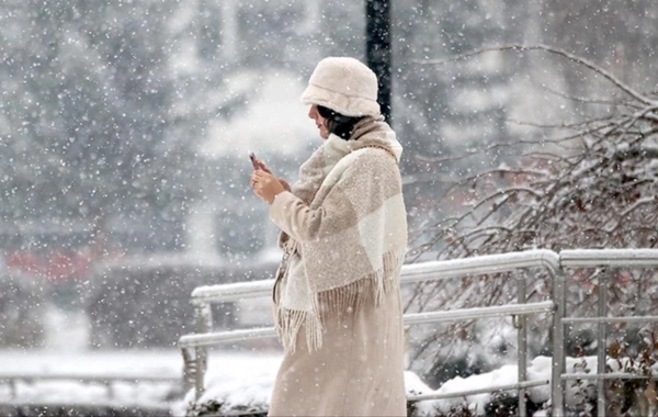 Sabah bəzi yerlərə yağış və qar yağacaq