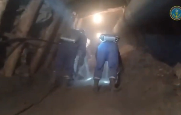 Qırğızıstanda mədəndə qaz sızması olub, ölənlər var