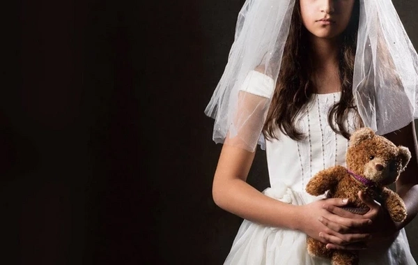 В Азербайджане предотвращена помолвка несовершеннолетней