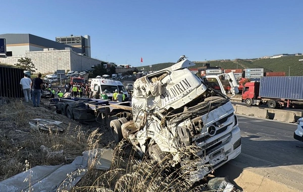 Five people killed in mass traffic accident in Turkey