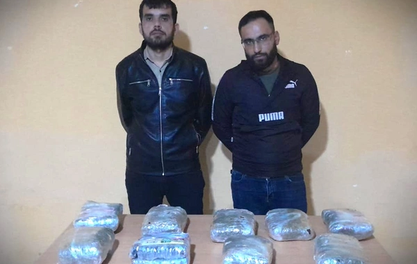 İrandan PUA ilə atılan narkotik tutulub, iki nəfər saxlanılıb