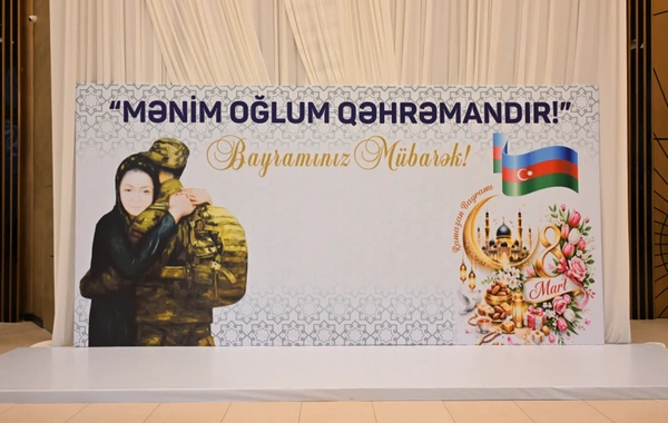 Leyla Əliyeva şəhid ailələri ilə birlikdə iftar süfrəsində iştirak edib