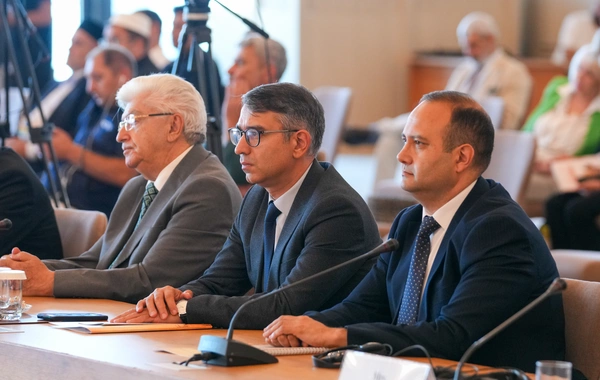 Dövlət Komitəsinin sədri beynəlxalq konfransda çıxış edib