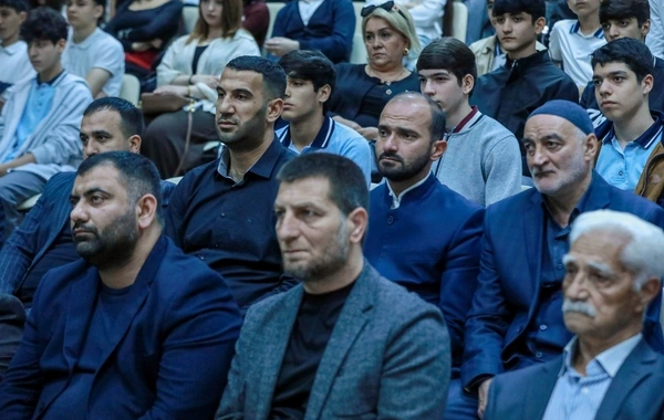 Milli dəyərlər və gənclərin gələcəyi mövzusunda tədbir keçirilib