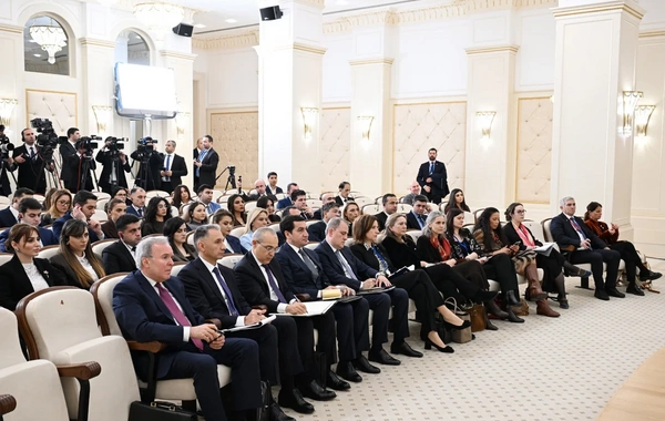 İlham Əliyev ilə Antonio Koşta mətbuata bəyanatlarla çıxış ediblər