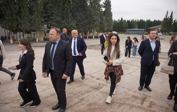 1 Noyabr-Kənd Təsərrüfatı İşçiləri Günü münasibətilə jurnalistlər üçün maarifləndirici təlim keçirilib