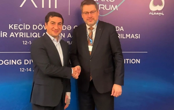 Hikmət Hacıyev Aİ-nin xüsusi nümayəndəsi ilə Trans-Xəzər və TRIPP layihələrini müzakirə edib