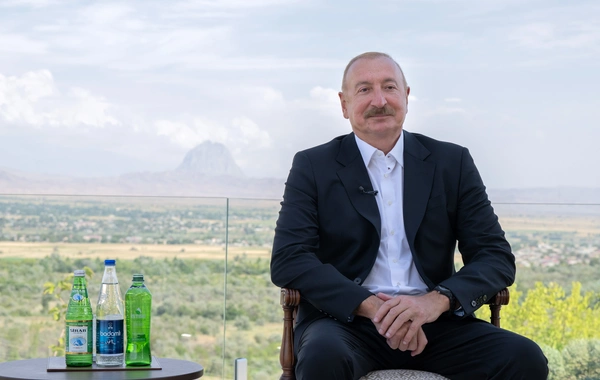 Prezident İlham Əliyev Naxçıvanda Azərbaycan Televiziyasına müsahibə verib