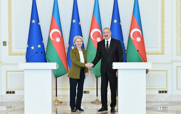 İlham Əliyev və Ursula fon der Lyayen mətbuata bəyanatlarla çıxış ediblər