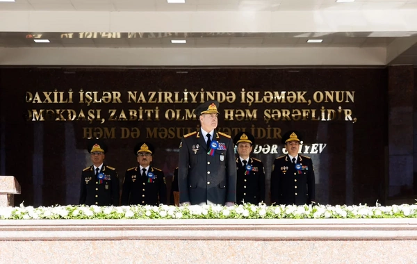 Vilayət Eyvazov polislərə vətəndaşların şikayətlərinin obyektiv və həssaslıqla araşdırılmasını tapşırıb