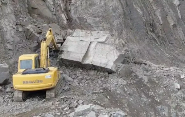 Lahıc yolunda UÇQUN: Rayon mərkəzi ilə ƏLAQƏ KƏSİLDİ